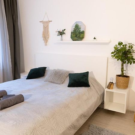Apartamento Visaginas Flat White Exterior foto